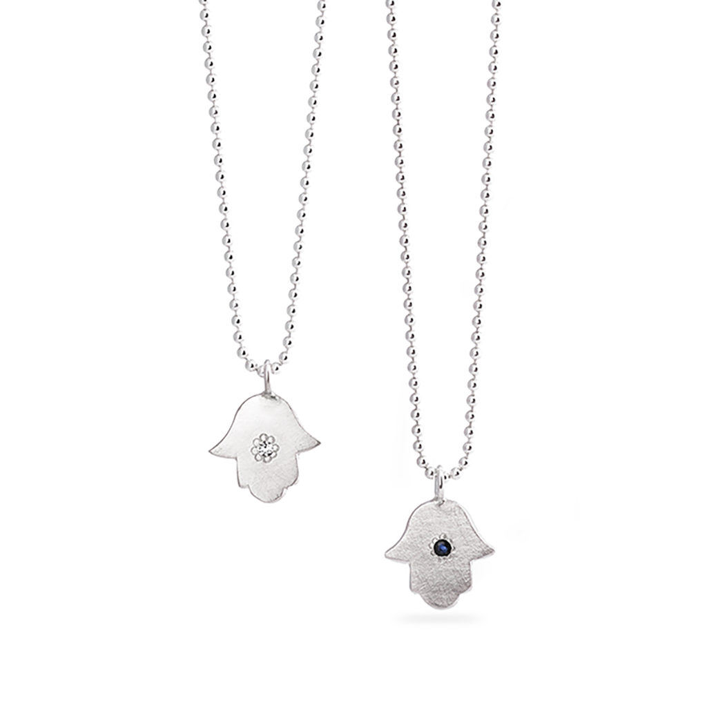 Collier Main Hamsa en argent éthiquede la collection DELHI, avec topase blanche ou saphir bleu